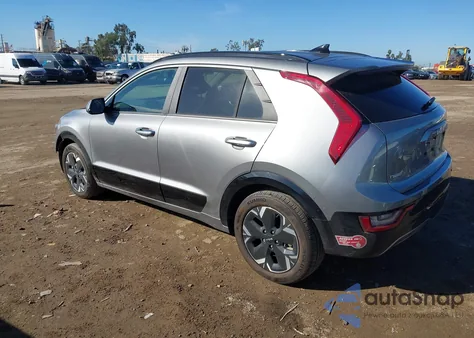 2024 Kia Niro Ev Wave z USA, uszkodzony, nr VIN KNDCT3L16R5109931